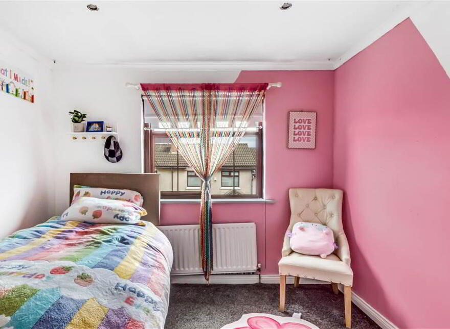 72 Lagmore Meadows, Dunmurry, Belfast, BT17 0TH