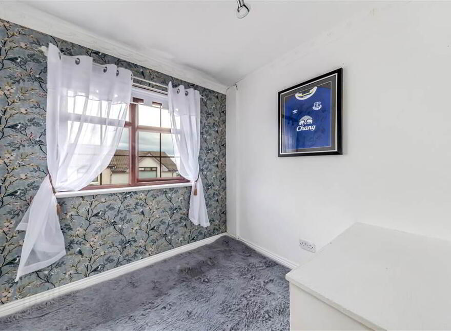 72 Lagmore Meadows, Dunmurry, Belfast, BT17 0TH
