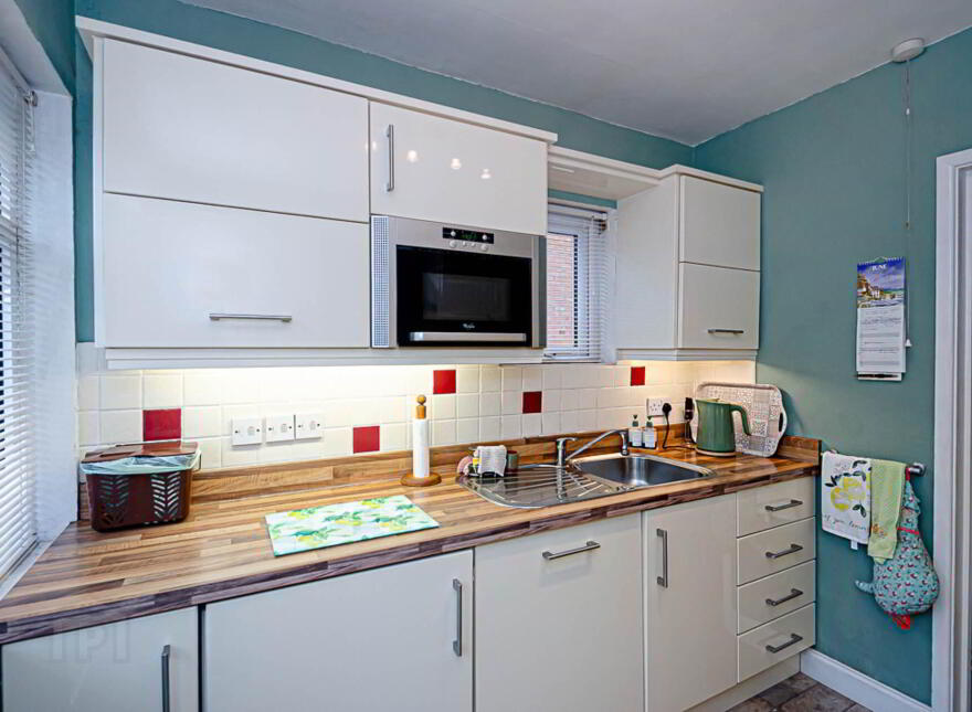 19 Abbey Park, Stormont, Belfast, BT5 7HN