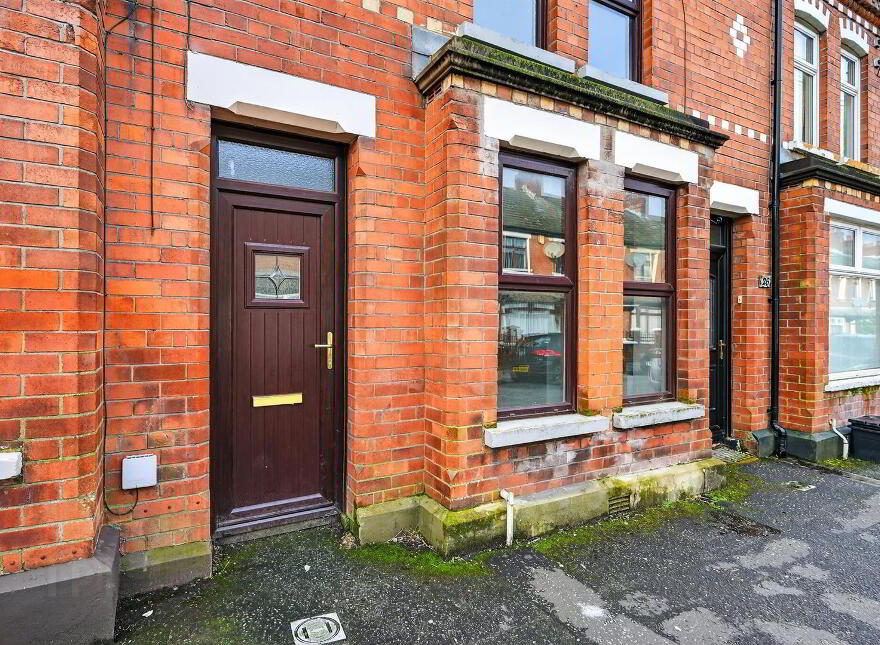 26 Meadowbank Place, Belfast, BT9 7FF