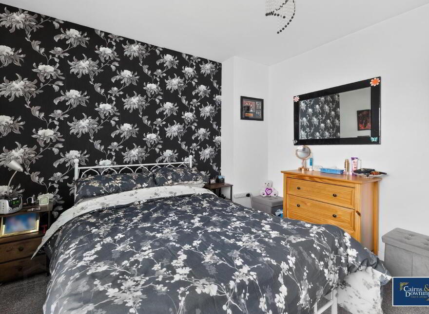 15 Wallace Park, Dromore, BT25 1PW