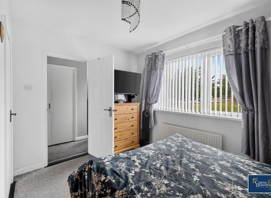 15 Wallace Park, Dromore, BT25 1PW