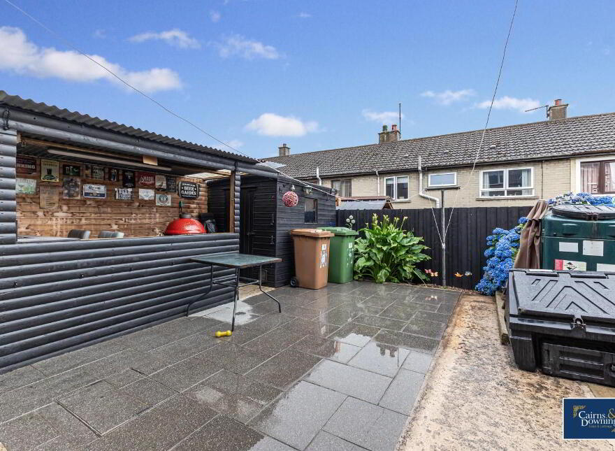 15 Wallace Park, Dromore, BT25 1PW