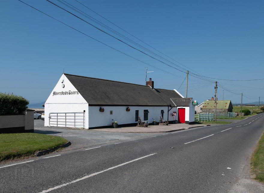 Minerstown Tavern, 68 Minerstown Road, Downpatrick, BT30 8LS photo
