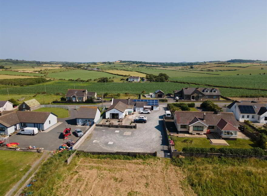 Minerstown Tavern, 68 Minerstown Road, Downpatrick, BT30 8LS