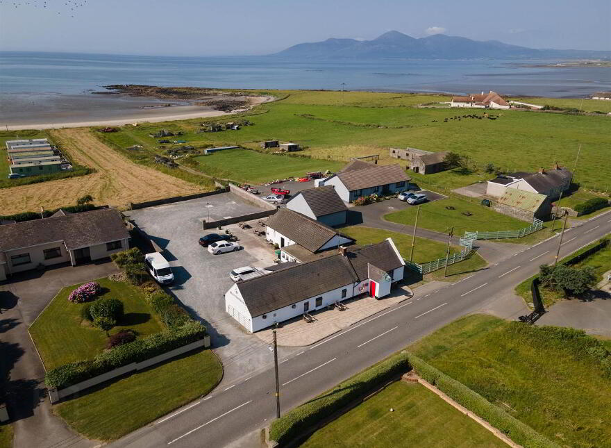 Minerstown Tavern, 68 Minerstown Road, Downpatrick, BT30 8LS