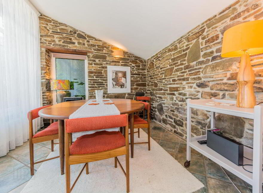 Lazy Acre, Shandrum Beg, Bantry, P75TX84