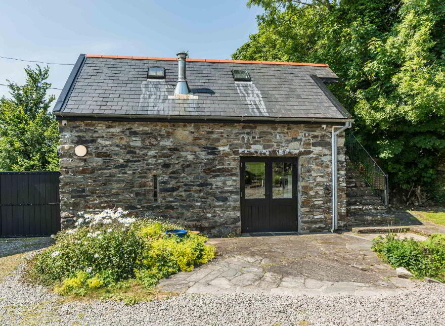 Lazy Acre, Shandrum Beg, Bantry, P75TX84