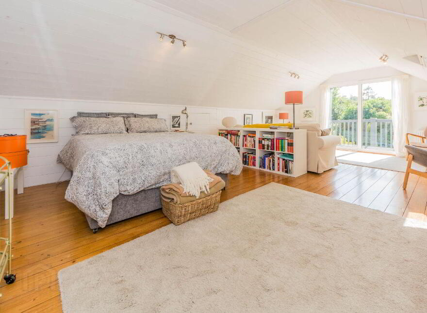 Lazy Acre, Shandrum Beg, Bantry, P75TX84