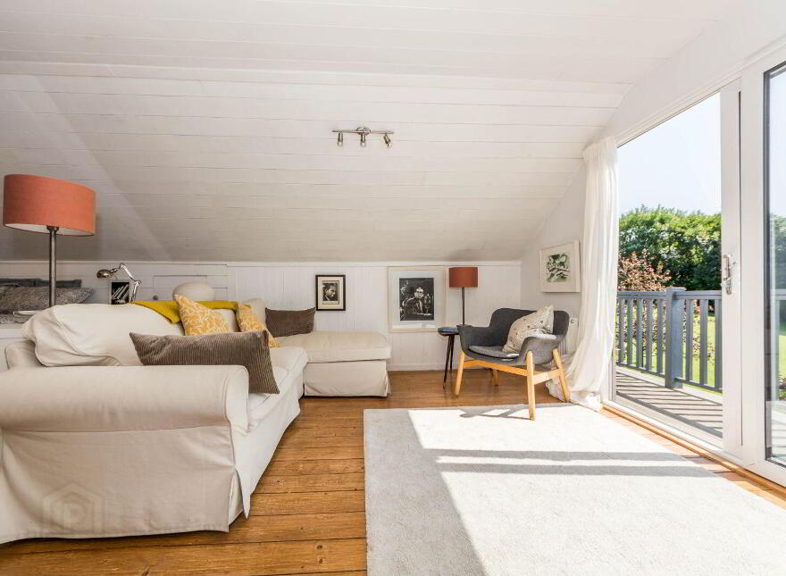 Lazy Acre, Shandrum Beg, Bantry, P75TX84