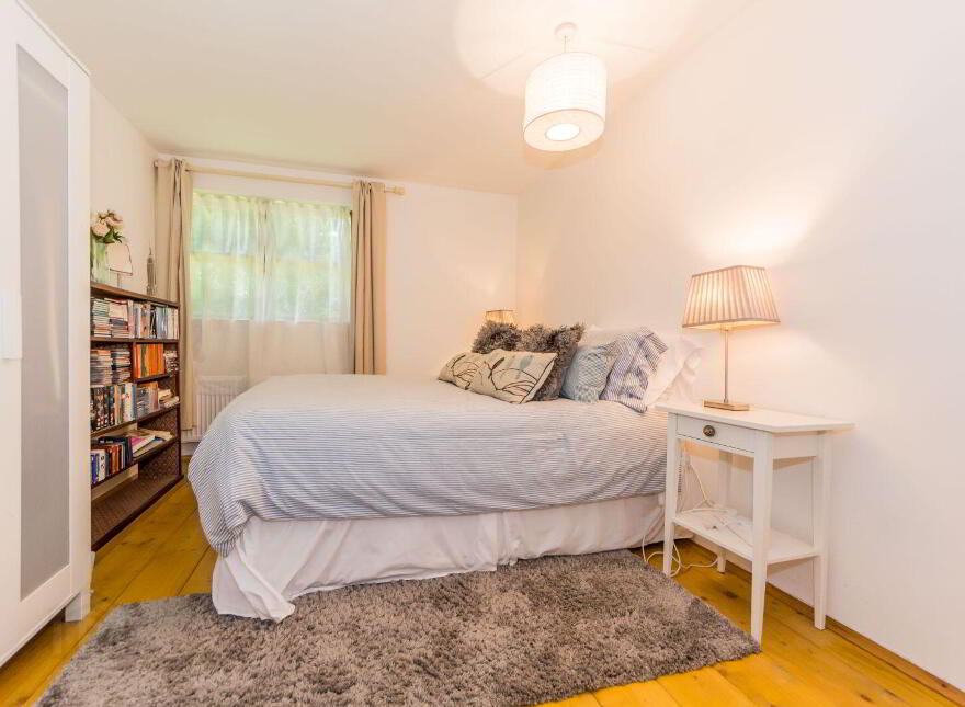 Lazy Acre, Shandrum Beg, Bantry, P75TX84