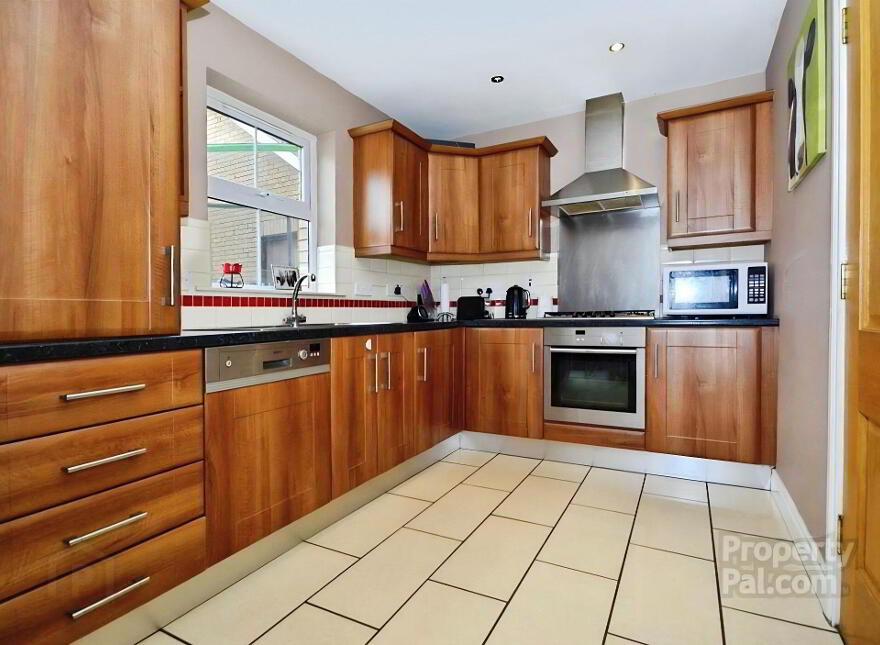 3 Mornington View, Lisburn, BT28 2WS