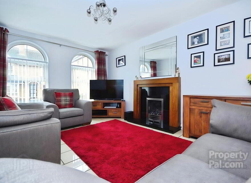 3 Mornington View, Lisburn, BT28 2WS