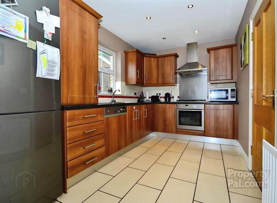 3 Mornington View, Lisburn, BT28 2WS