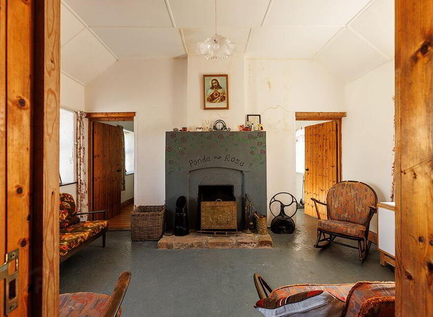 Liskeelty, Grange, P36DV21