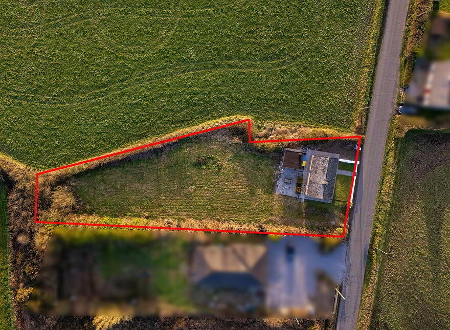 Liskeelty, Grange, P36DV21