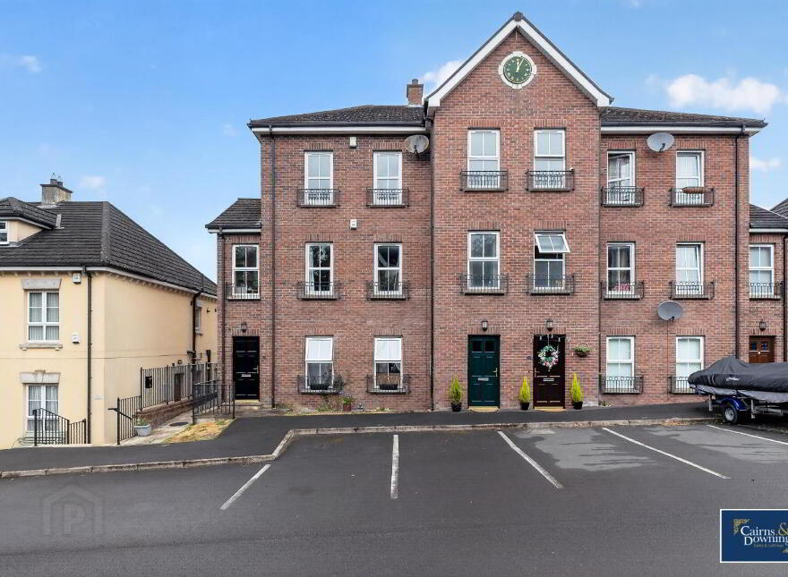 26 Cambric Court, Dromore, BT25 1TH