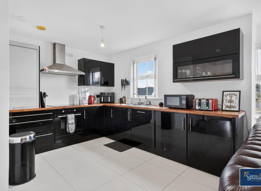 26 Cambric Court, Dromore, BT25 1TH