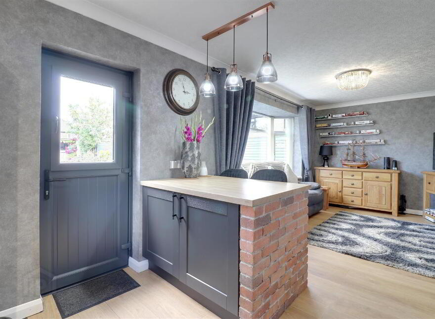 18 Dromena Gardens, Newtownards, BT23 4PX