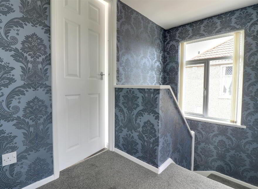 18 Dromena Gardens, Newtownards, BT23 4PX