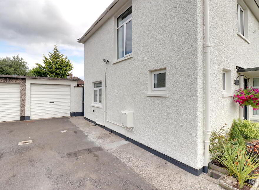 18 Dromena Gardens, Newtownards, BT23 4PX