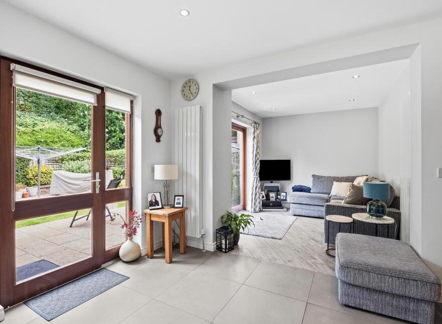 2 Knockvale Grove, Belfast, BT5 6HL