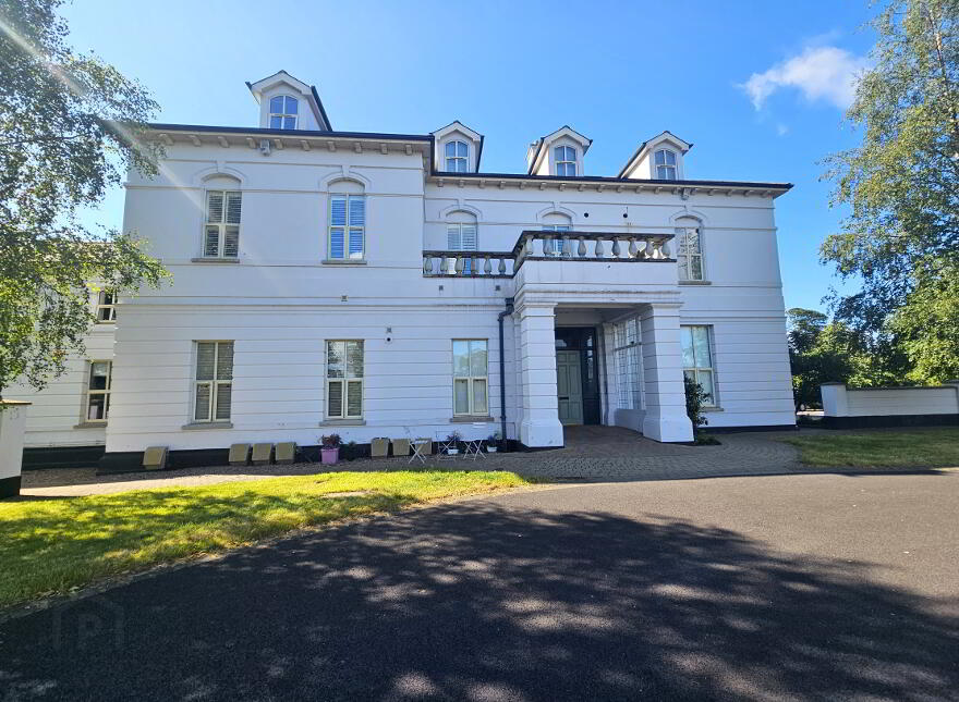 1 Oldstone Manor, Muckamore, Antrim, BT41 4DY