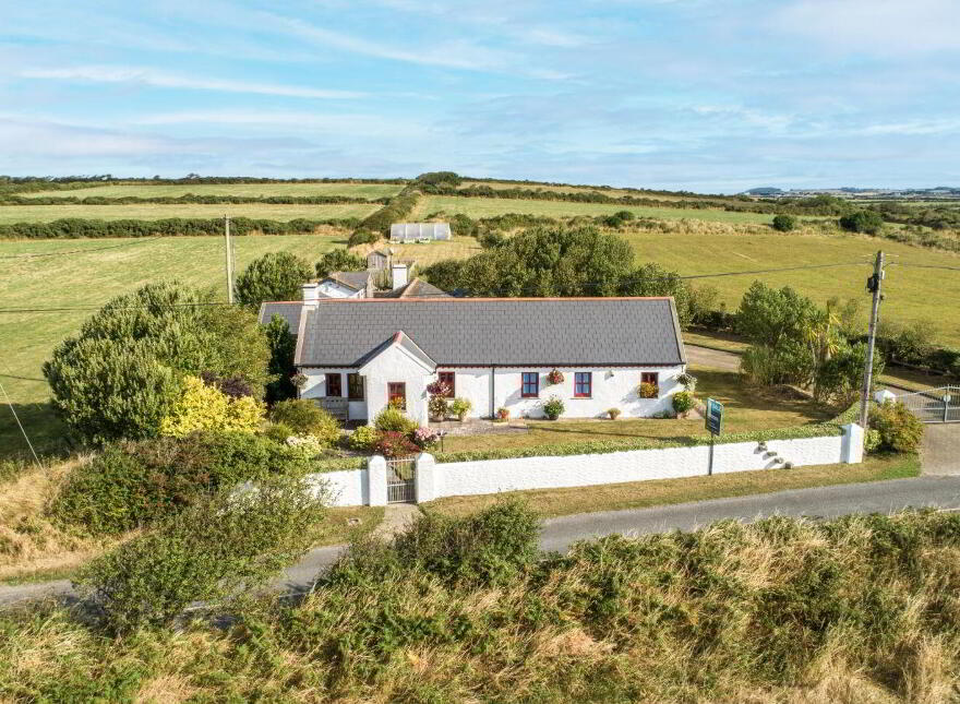 The Cottage, Ballymacaw, Dunmore East, X91DP86