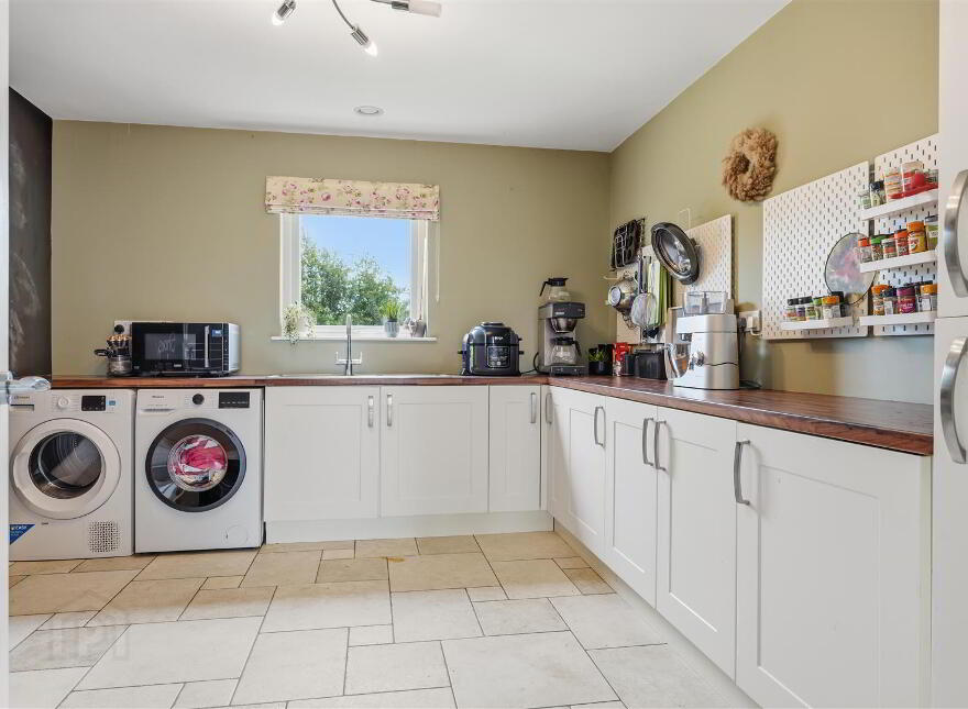 1 Ballydoonan Road, Greyabbey, BT22 2LP