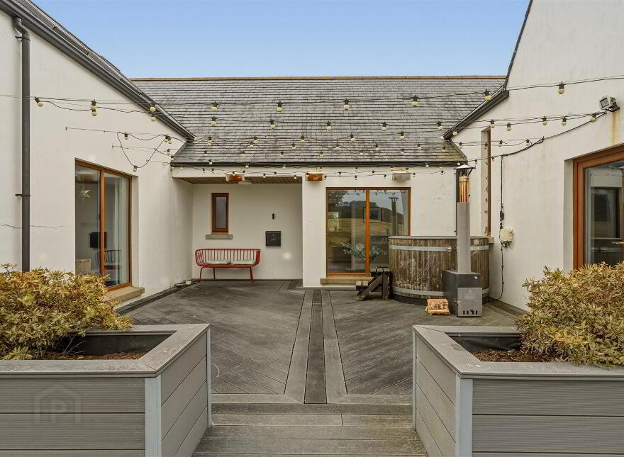 1 Ballydoonan Road, Greyabbey, BT22 2LP