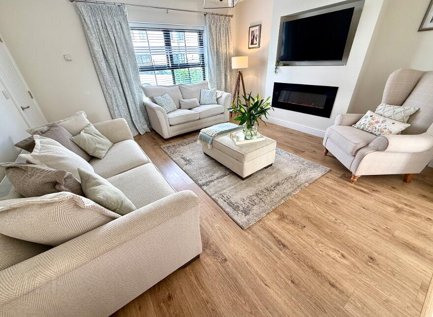 34 Cumber View, Claudy, Derry, BT47 4FG