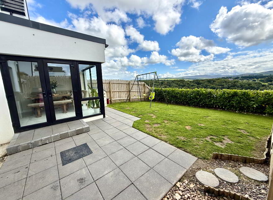34 Cumber View, Claudy, Derry, BT47 4FG