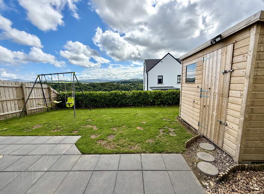 34 Cumber View, Claudy, Derry, BT47 4FG