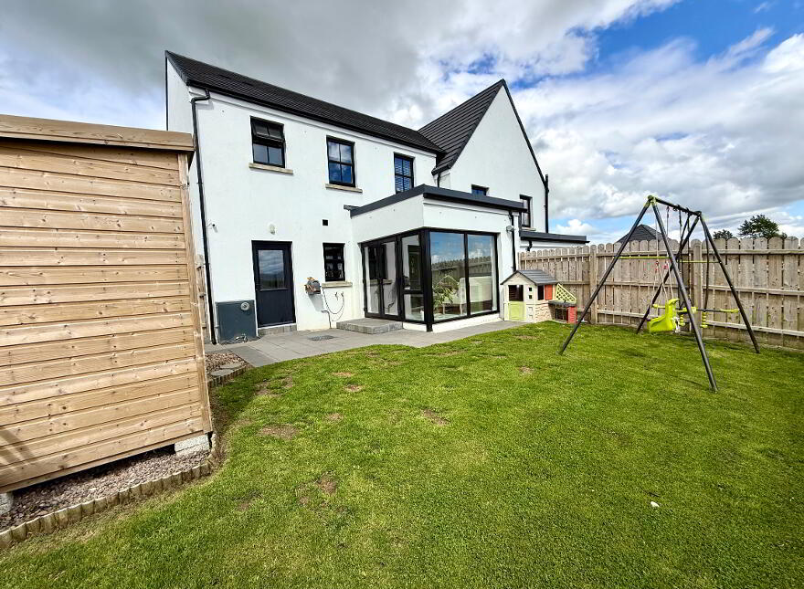 34 Cumber View, Claudy, Derry, BT47 4FG