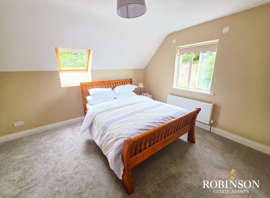 4 Bedroom Detached House, Killult, Falcarragh, F92DP9Y