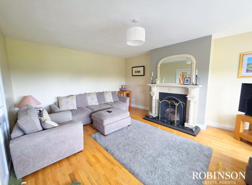 4 Bedroom Detached House, Killult, Falcarragh, F92DP9Y
