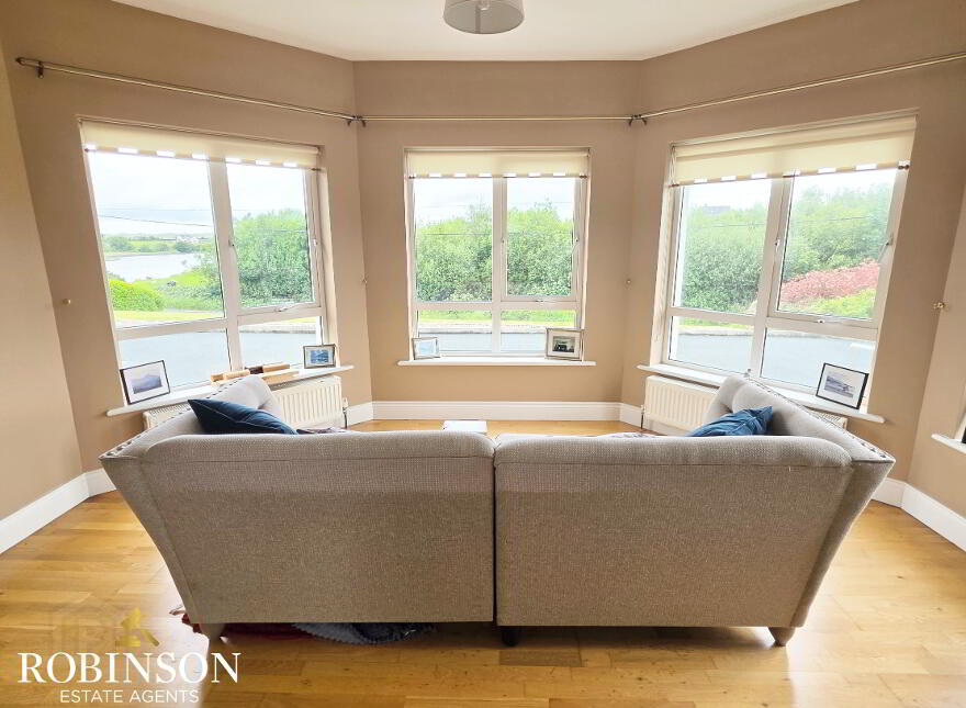 4 Bedroom Detached House, Killult, Falcarragh, F92DP9Y