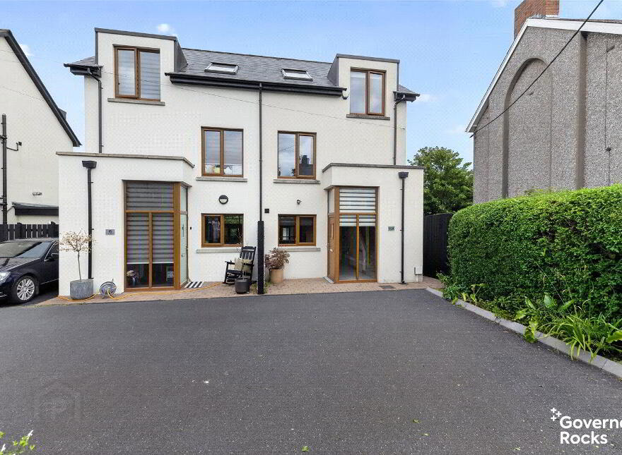 15A Grove Park, Ballyholme, Bangor, BT20 5QG