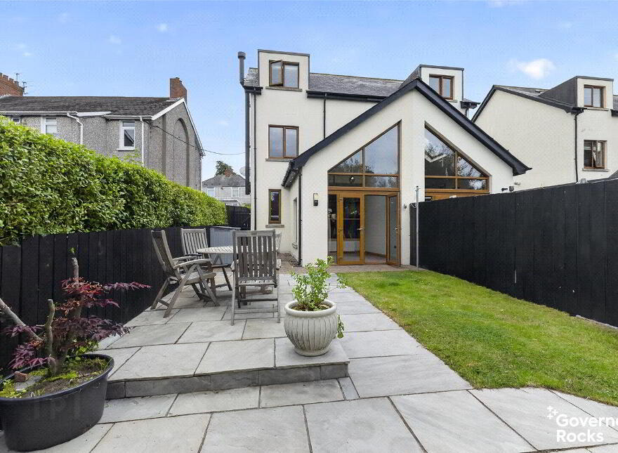 15A Grove Park, Ballyholme, Bangor, BT20 5QG