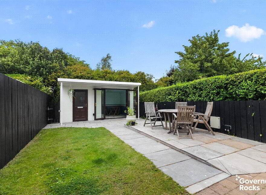 15A Grove Park, Ballyholme, Bangor, BT20 5QG
