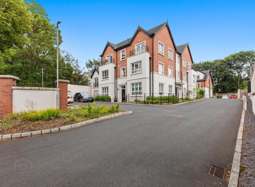 Apt 5 Ebrington Hall, 149 Upper Newtownards Road, Belfast, BT4 3HX