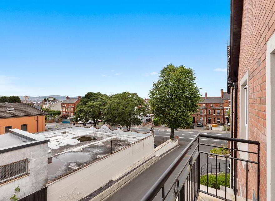 Apt 5 Ebrington Hall, 149 Upper Newtownards Road, Belfast, BT4 3HX