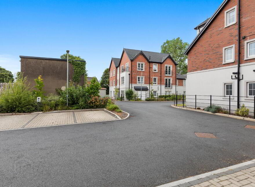 Apt 5 Ebrington Hall, 149 Upper Newtownards Road, Belfast, BT4 3HX