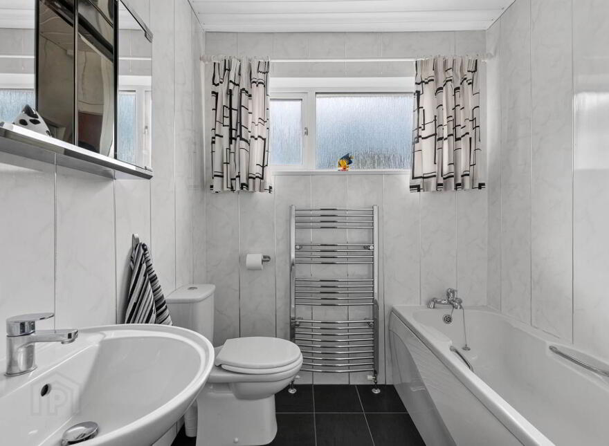 18 Rosepark Central, Belfast, BT5 7RN