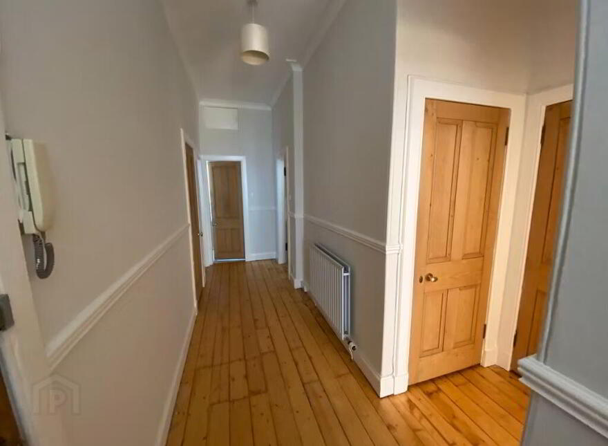 6 Comiston Gardens, Morningside, Edinburgh, EH10 5QH