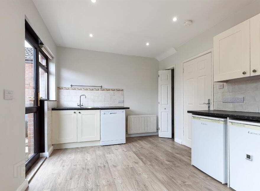 21 Grange Valley Drive, Ballyclare, BT39 9HB