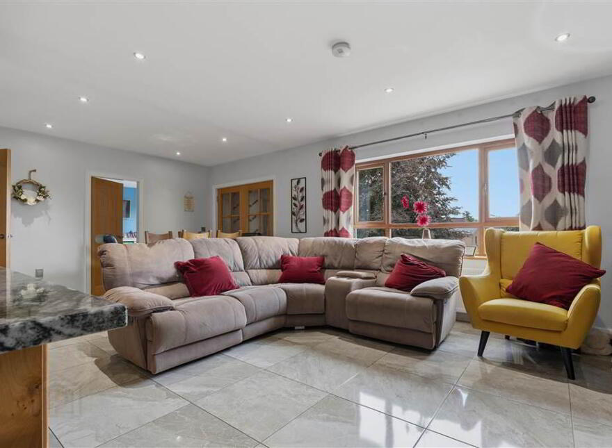 18 Old Antrim Road, Ballymena, BT42 2HG