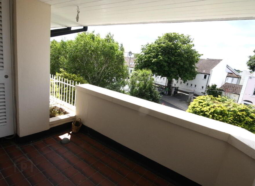 Apartment 6 Saint Helens South, Glasthule Road, Glasthule, A96V883