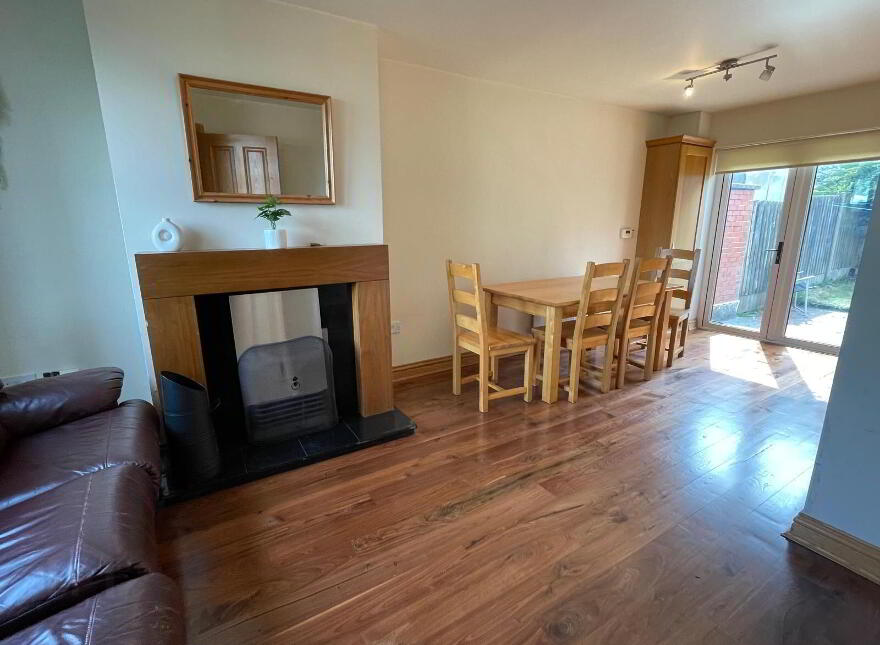 90 The Borough, Moneygourney, Douglas, T12YPK6