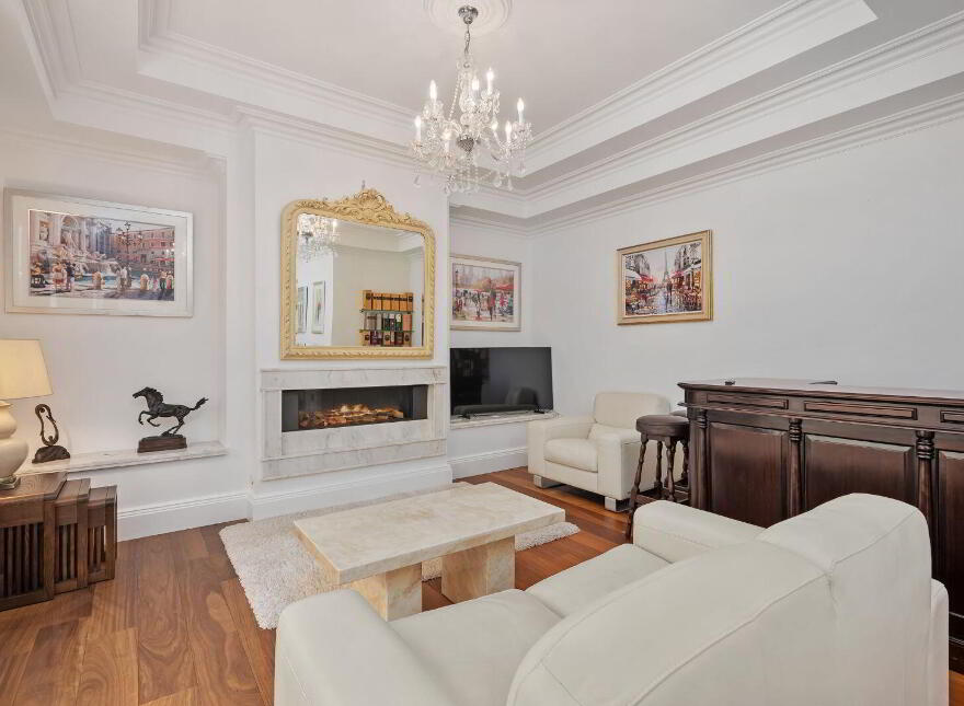 Greybrook, Waterfall, T12KWD6